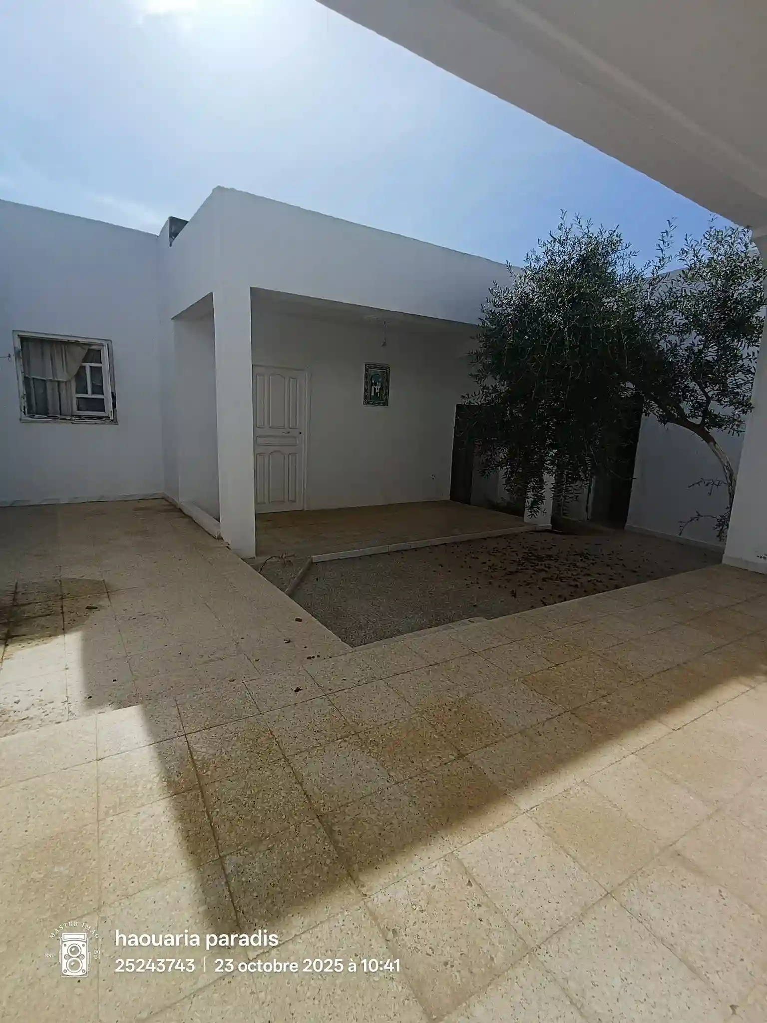 Deux Maisons a Elhaouaria Centre Ville à El Haouaria - Vue 4