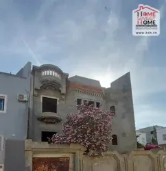 Villa Younes à Manouba à La Mannouba