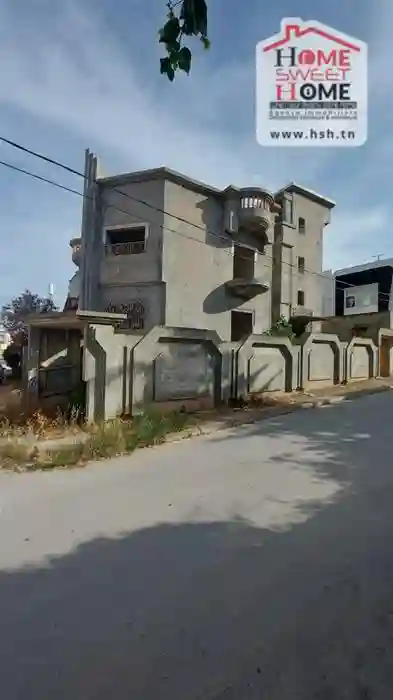 Villa Younes à Manouba à La Mannouba - Vue 2