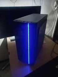 Pc Gaming Très bon État à El Omrane Superieur