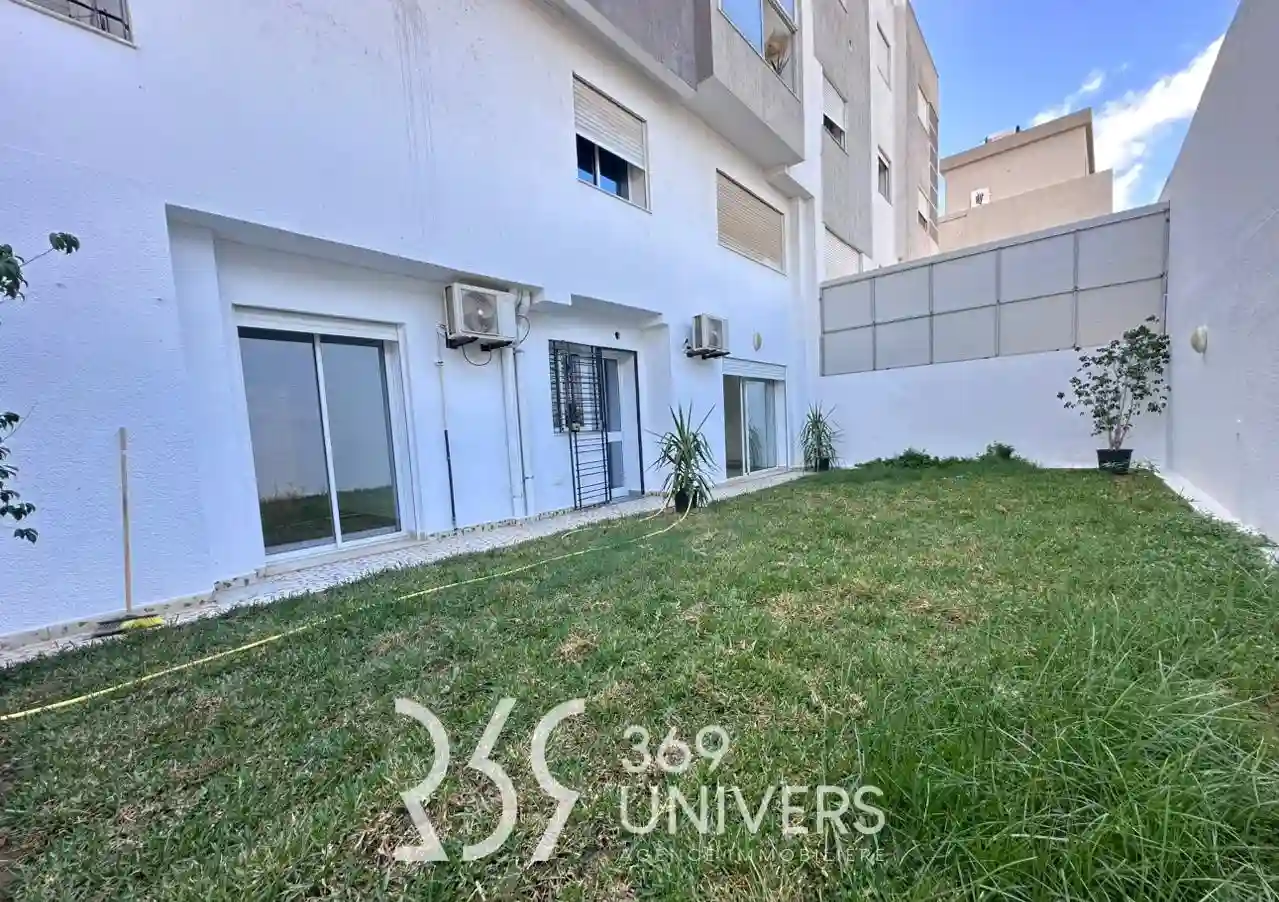 Appartement Avec Jardin à la Marsa ref Sh028 à Cite El Khalil - Vue 2