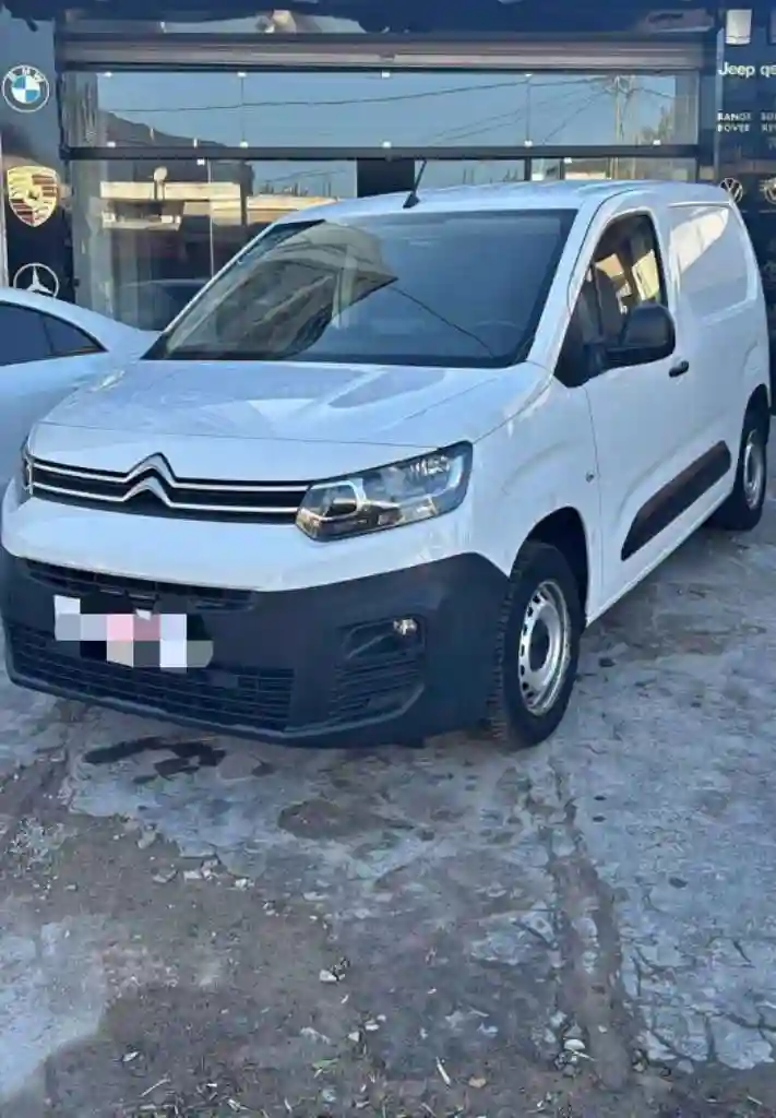 Citroen Berlingo k9 - Vue 8