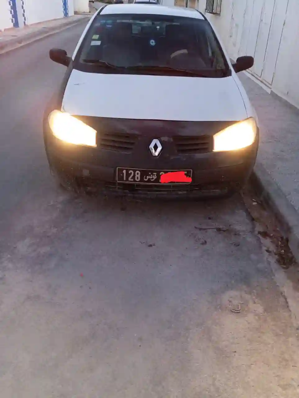 Megane 2 dci à Menzel Temime - Vue 4