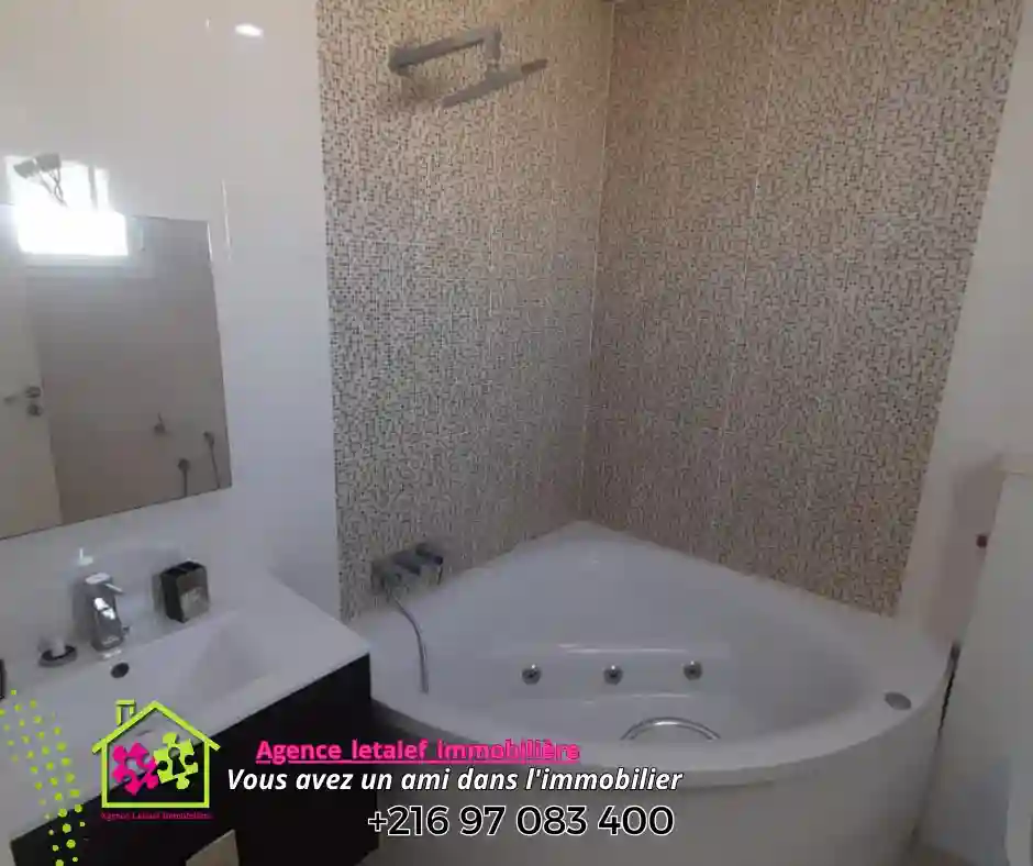 a Vendre s3 aux 5ème Étage Dans une Résidence Calme et vue mer - Vue 1