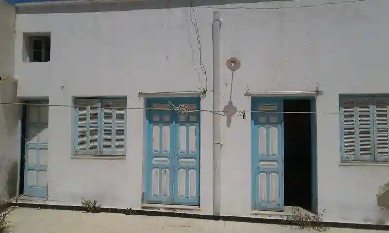 Vend Maison au Centre de Moknine à Moknine - Vue 1