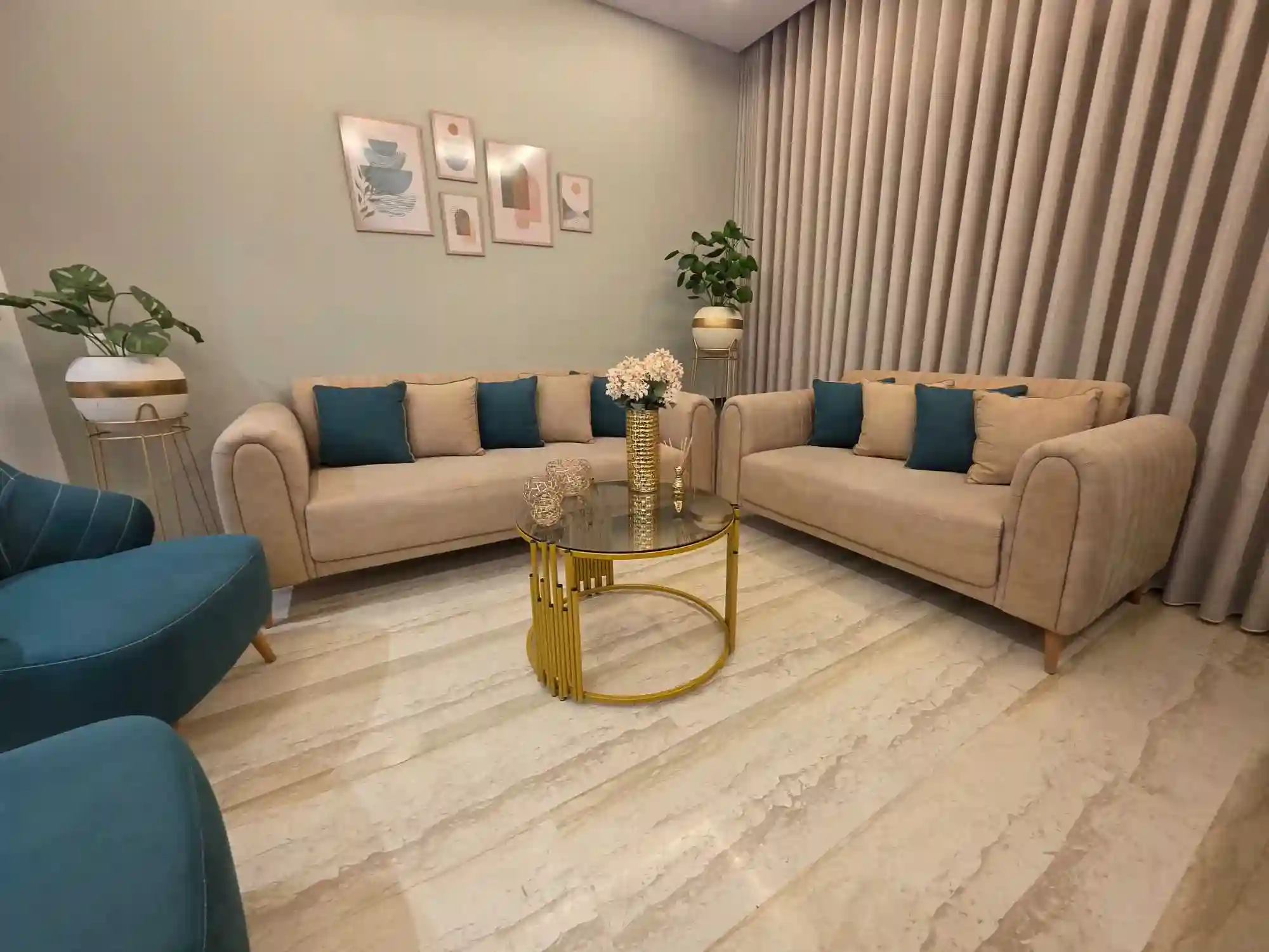 Salon Chic à Sfax 29 212 338 - Vue 4