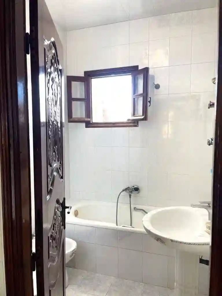 Maison Avec Deux Garages à Kélibia - Vue 1