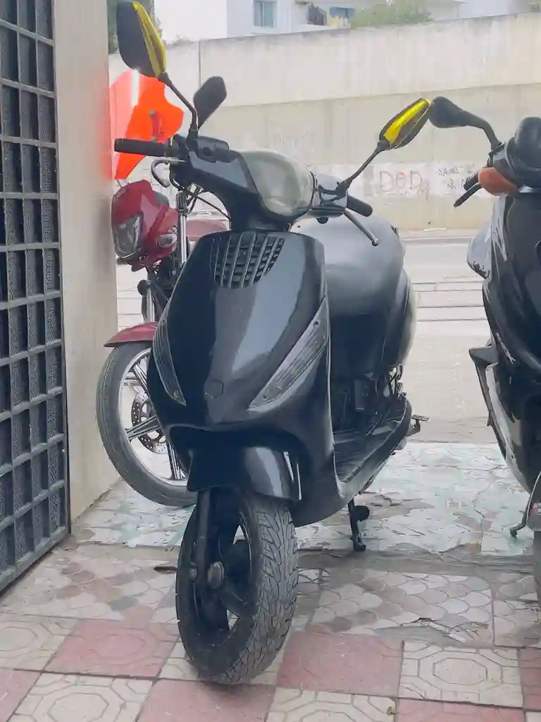 Piaggip zip Nouveau 2t 80 - Vue 3