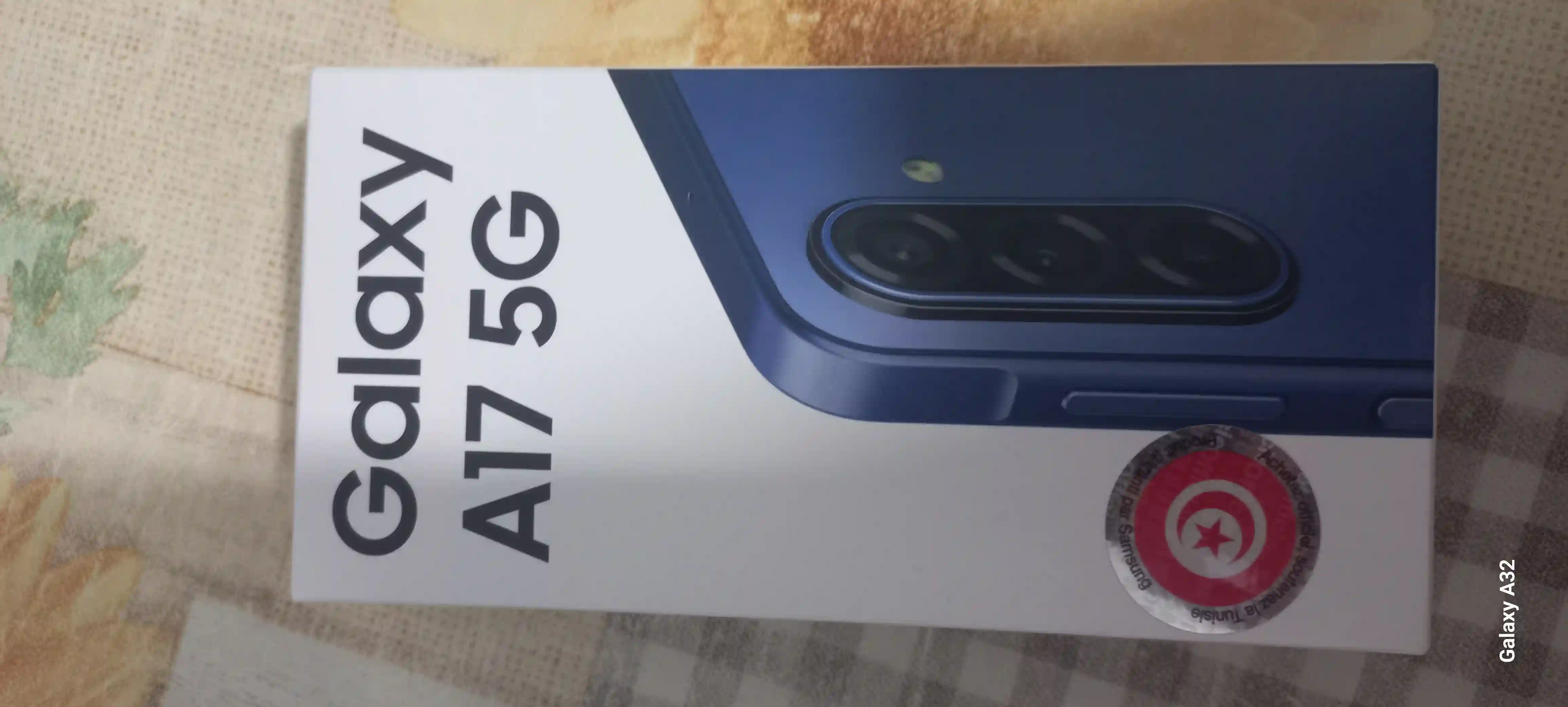 Samsung a17 5g à El Ouerdia - Vue 1