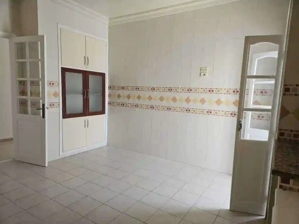 Annonce de Location – Appartement S+3 à Sahloul 4 - Vue 4