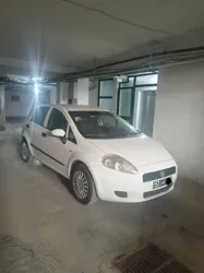 Grande Punto 5 Cheveux en Bonne Etat à El Menzah 1