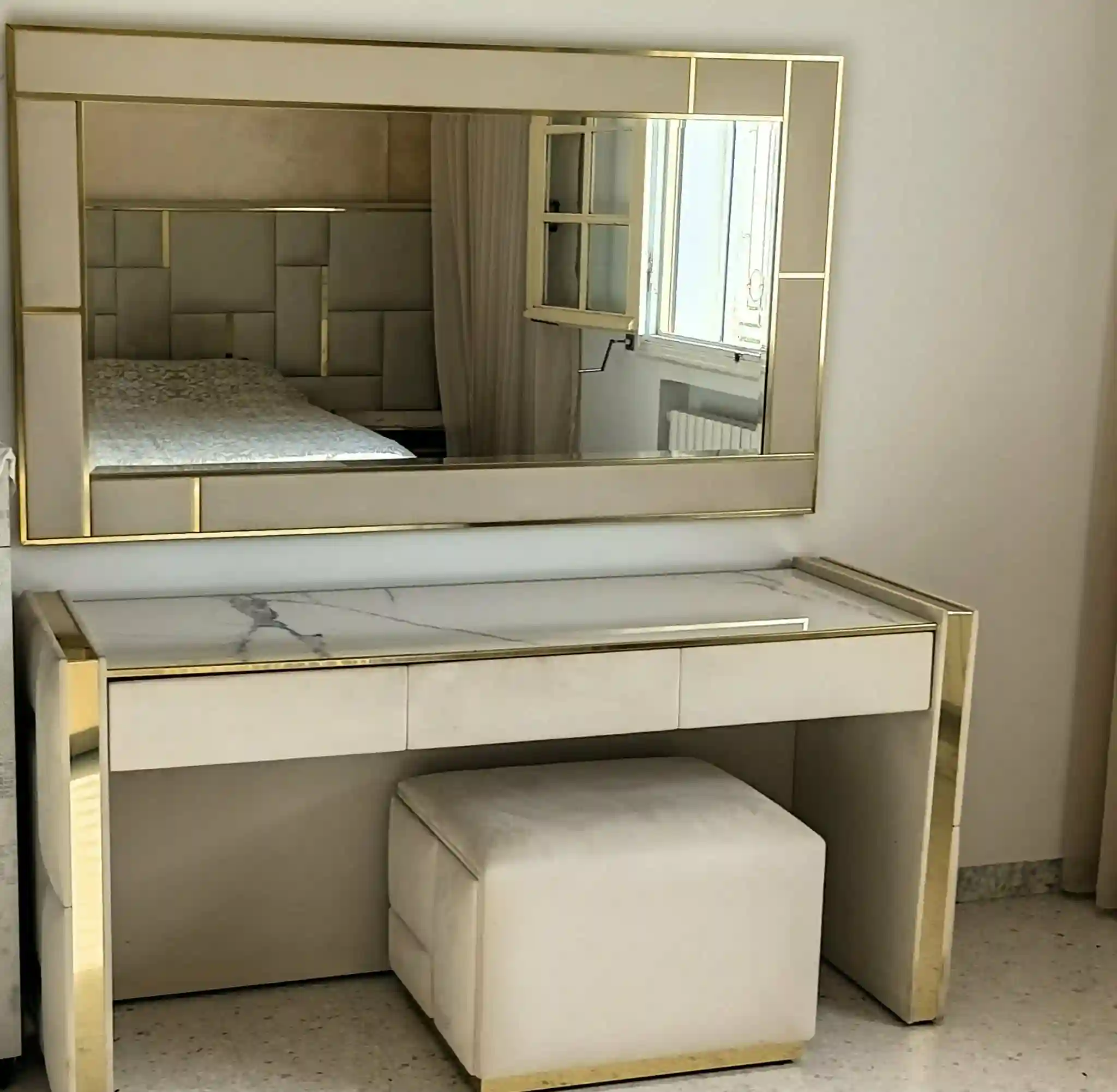 Chambre a Coucher à Ariana Ville - Vue 3