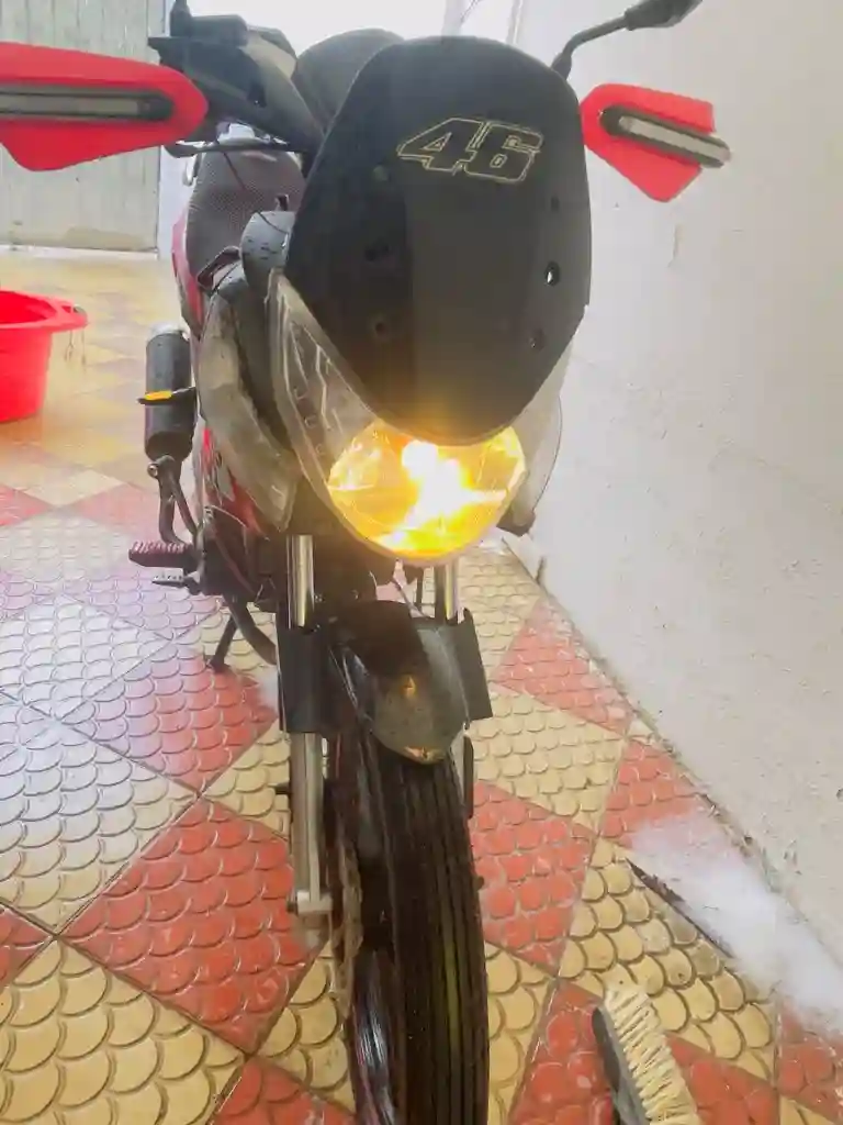 Moto Hammer 1 125cc - Vue 2