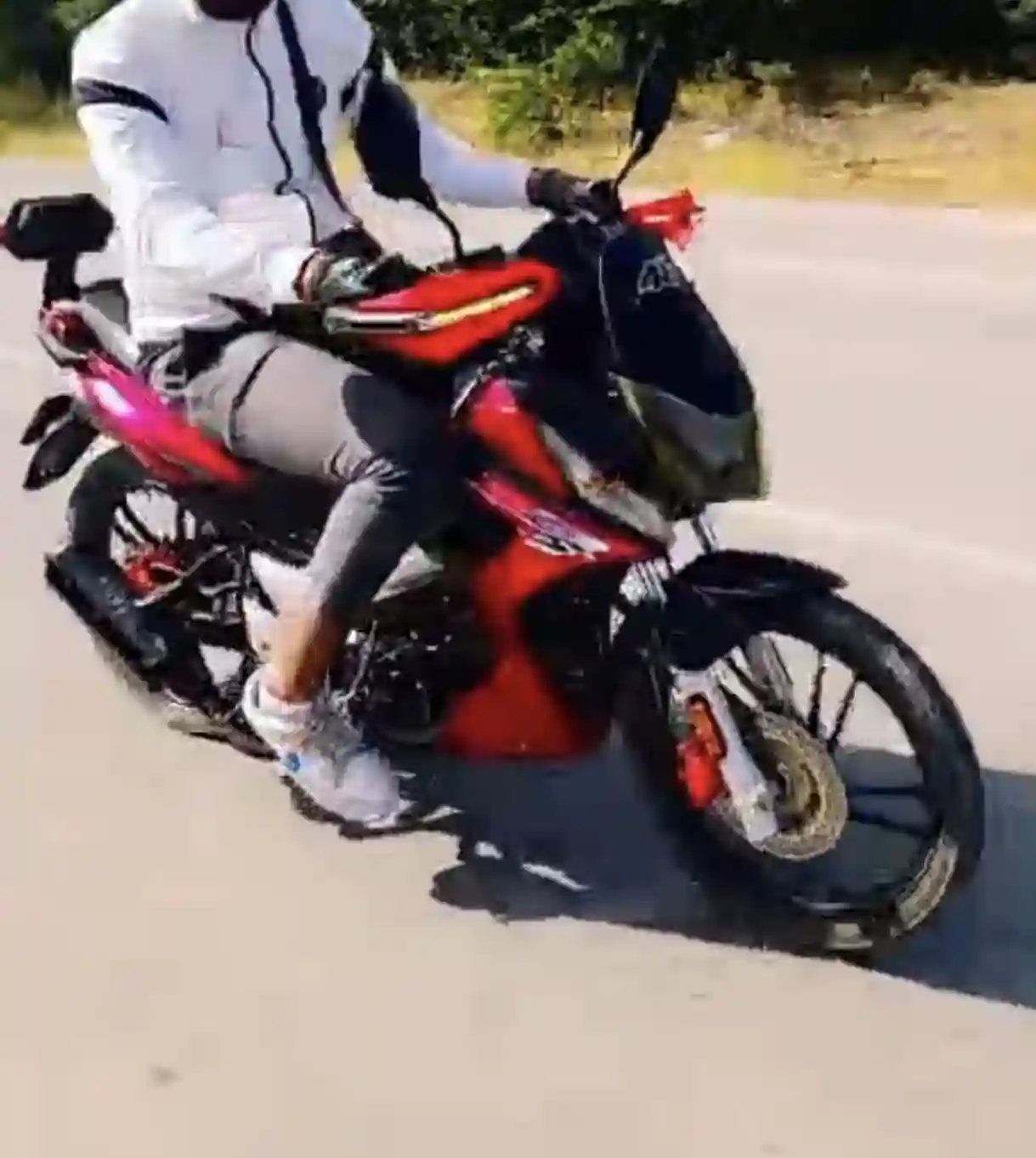 Moto Hammer 1 125cc - Vue 3