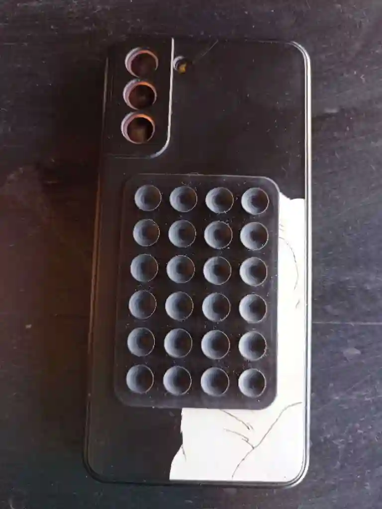 S21 Plus 5g 256 gb 8 ram - Vue 2