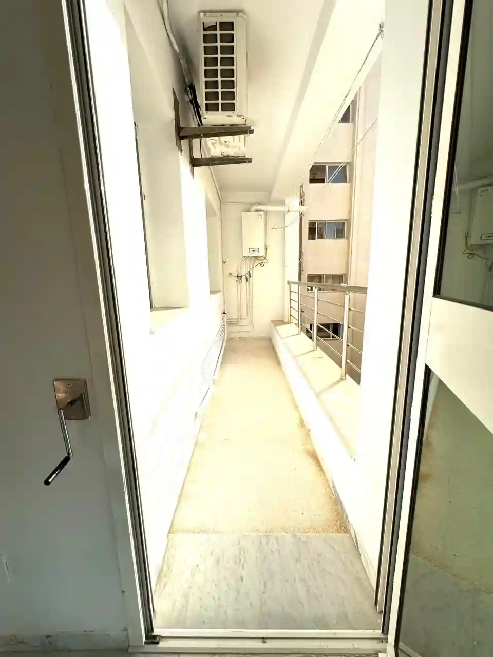 Appartement s+1 Meublé à Ennaser 2 Pparking ss - Vue 3