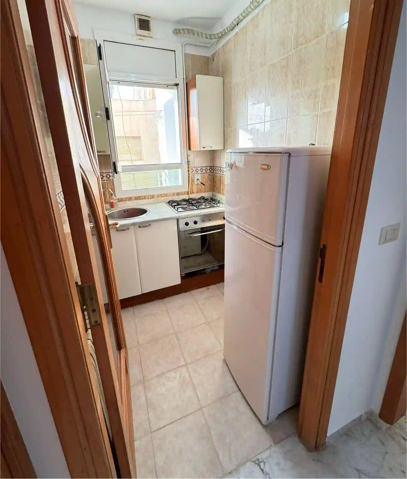 Appartement s+1 Meublé à Ennaser 2 Pparking ss - Vue 4