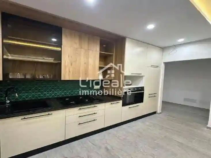 Deux Jolis Duplex Situés à Hammamet Centre Ville - Vue 9