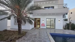 Villa Neuve Avec Piscine à Vendre à Houmt Souk Djerba v 740