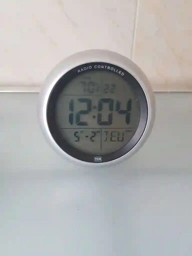 Tom Radio Controlled - Vue 2