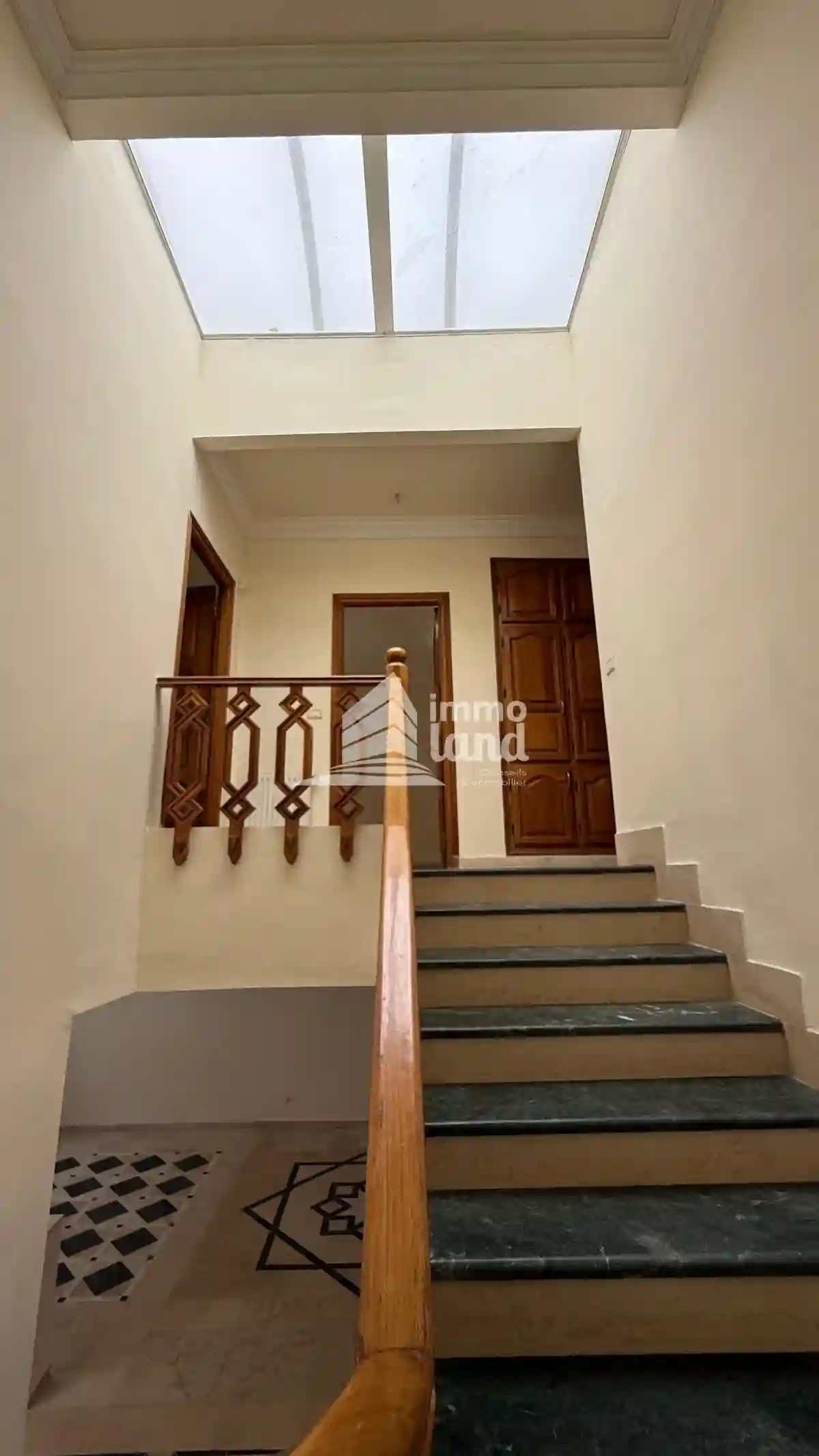 Triplex s5 à Gammarth Supérieur à Gammart - Vue 1