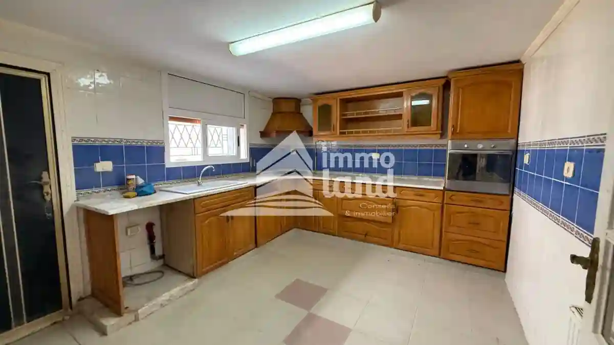 Triplex s5 à Gammarth Supérieur à Gammart - Vue 3