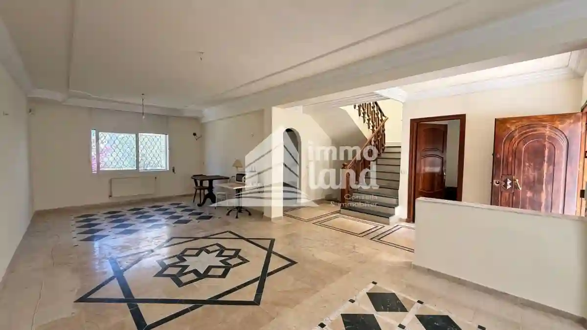 Triplex s5 à Gammarth Supérieur à Gammart - Vue 4