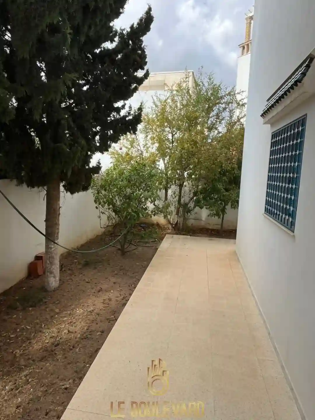 A Vendre Villa sur Deux Niveau à Mrezga Hammamet - Vue 7