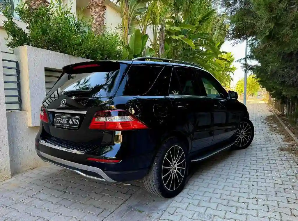 🚘 Mercedes ML 2013 Diesel 🚘 🔁 on Accepte l Échange des Voitures - Vue 4