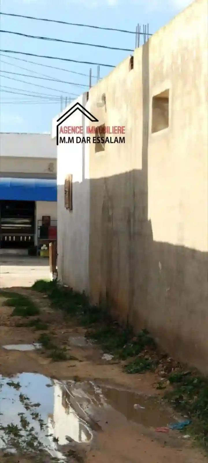 Deux Garages Près de Toutes Commodités - Vue 8