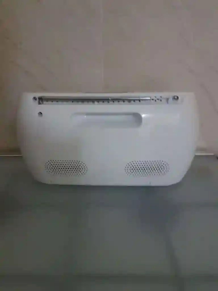 Poste Sony Boom box - Vue 3