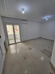 S Plus un Spacieux à Ain Zaghouan