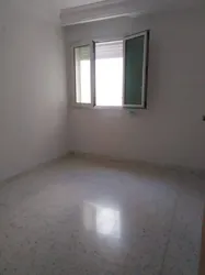 Un s Plus Deux Bien Orienté à rés Zayatine à Ain Zaghouan