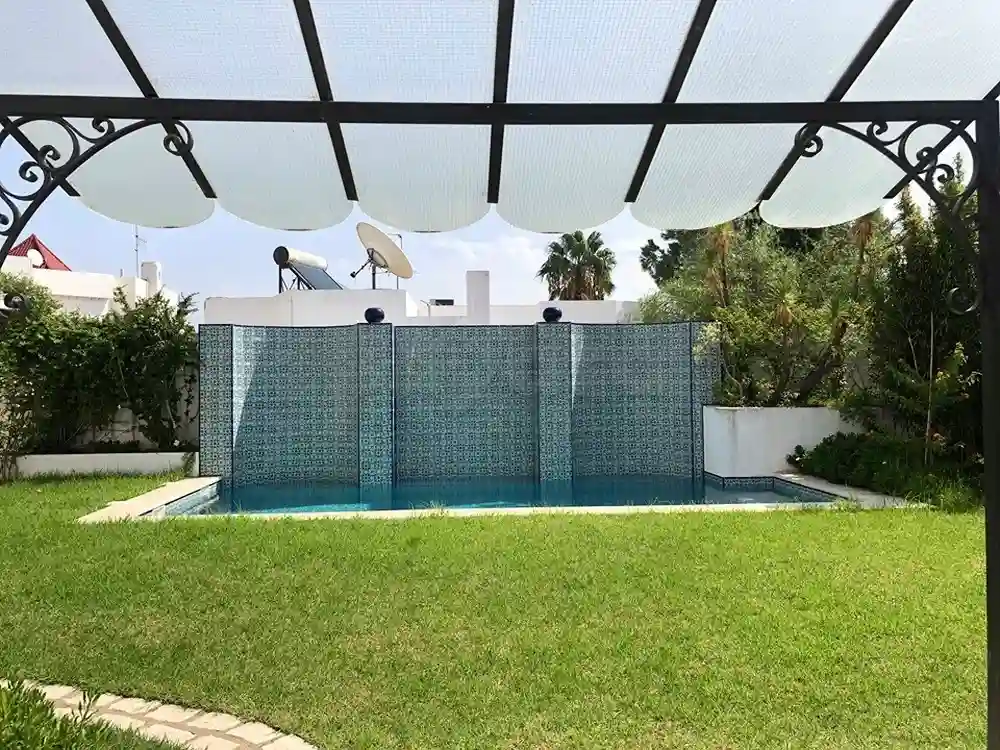 Villa s7 Avec Jardin et Piscine à Menzah 9a à El Menzah 9 - Vue 1