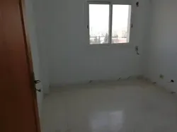 S2 Pour Usage Bureau ou Habitation à Sfax El Jadida