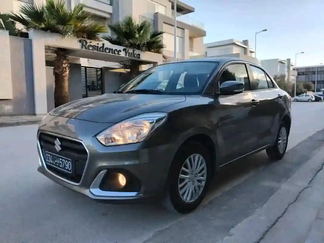 Suzuki Dzire - Vue 3