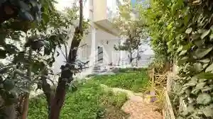 Villa de 319m2 Terrain et 350m2 bti à Borj Louzir - Vue 1