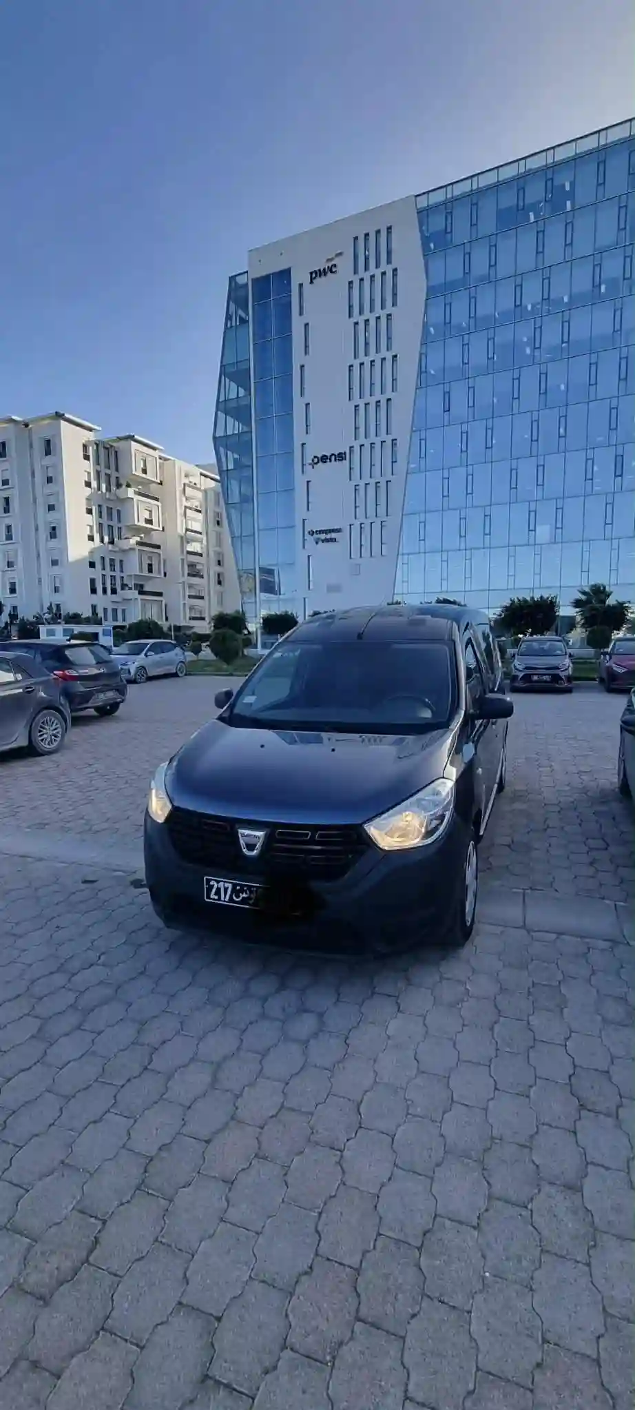 Dacia Dokker Commercial à Mornag - Vue 2