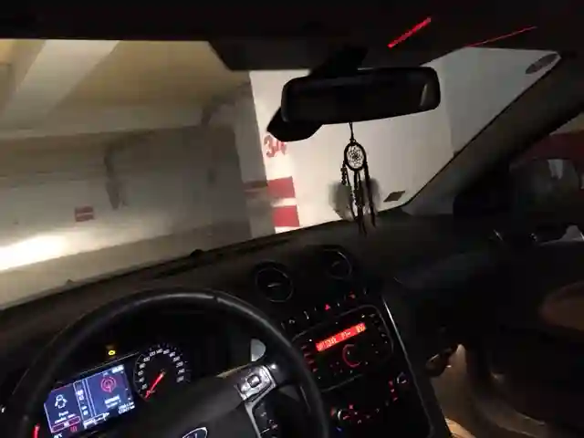 Voiture Tres Propre à Ariana - Vue 3