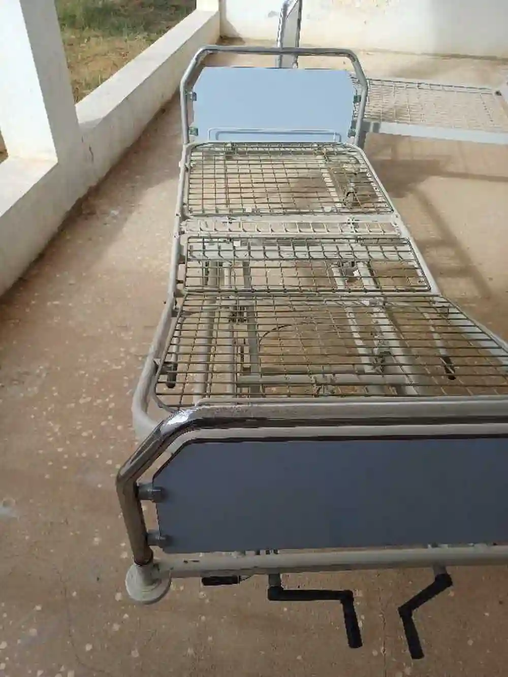 lit Medical a Manivelle 56034696 - Vue 5