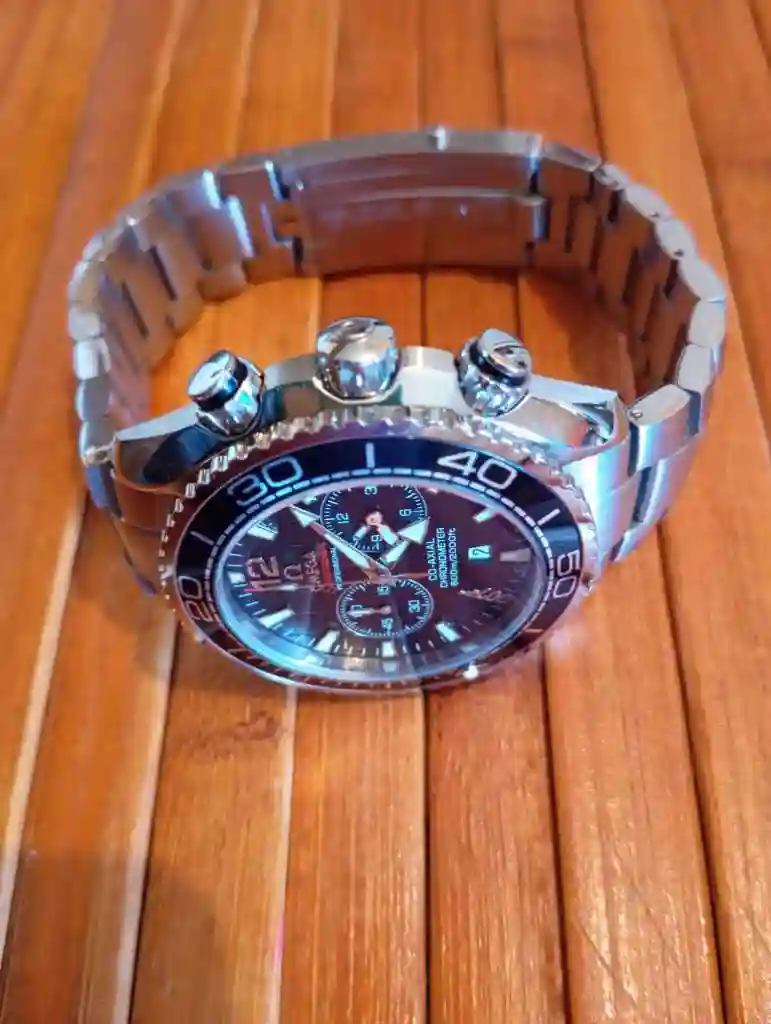 Omega Seamaster 007 Professionnel Jamais Utilisé - Vue 3