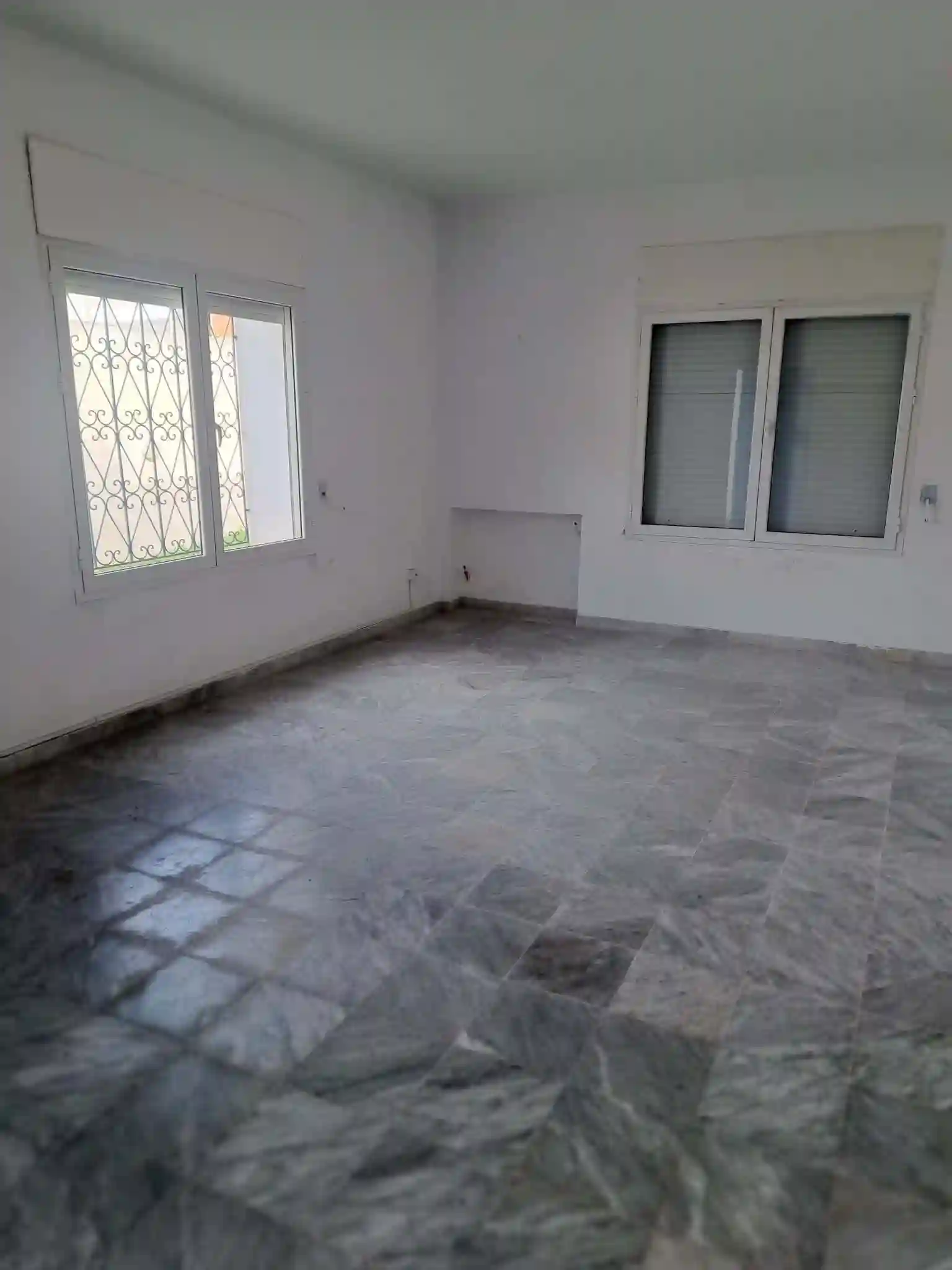 Villa 382 m2 à Raoued à Raoued - Vue 2