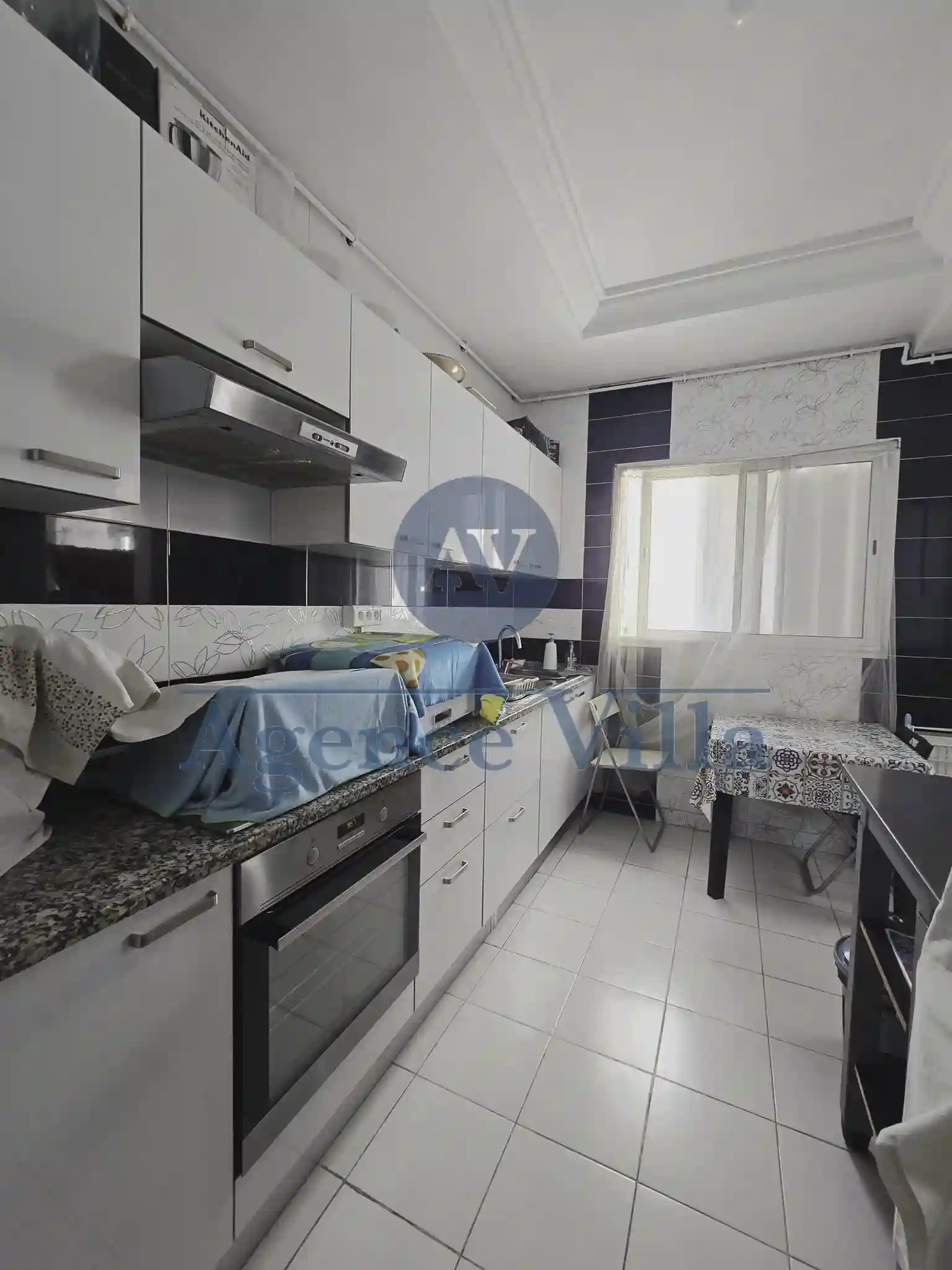 Un Appartement s2 à Cité les Palmeraies à Ain Zaghouan - Vue 2