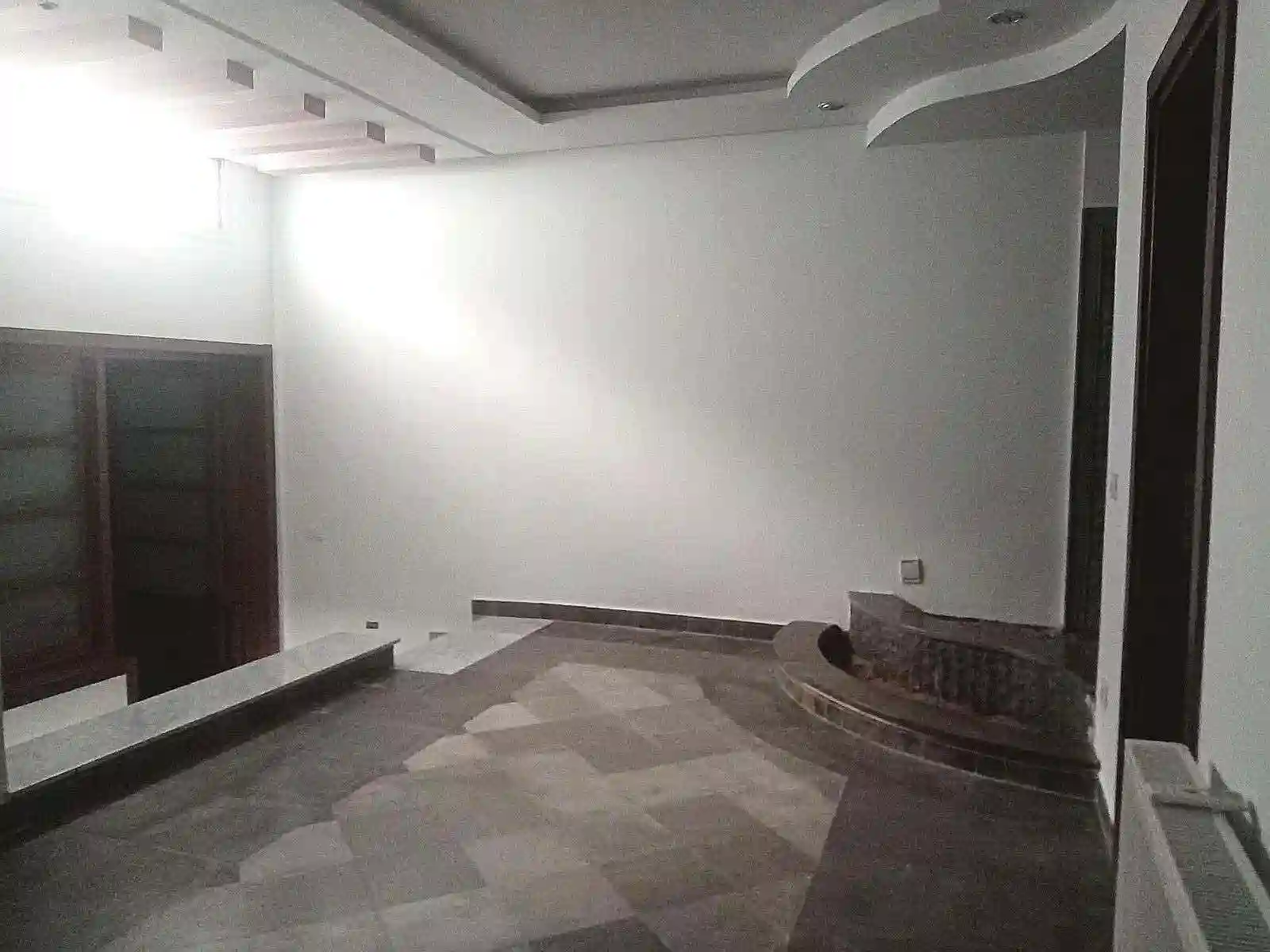 Opportunité D'exception s4 à Cite Ennacim - Vue 1