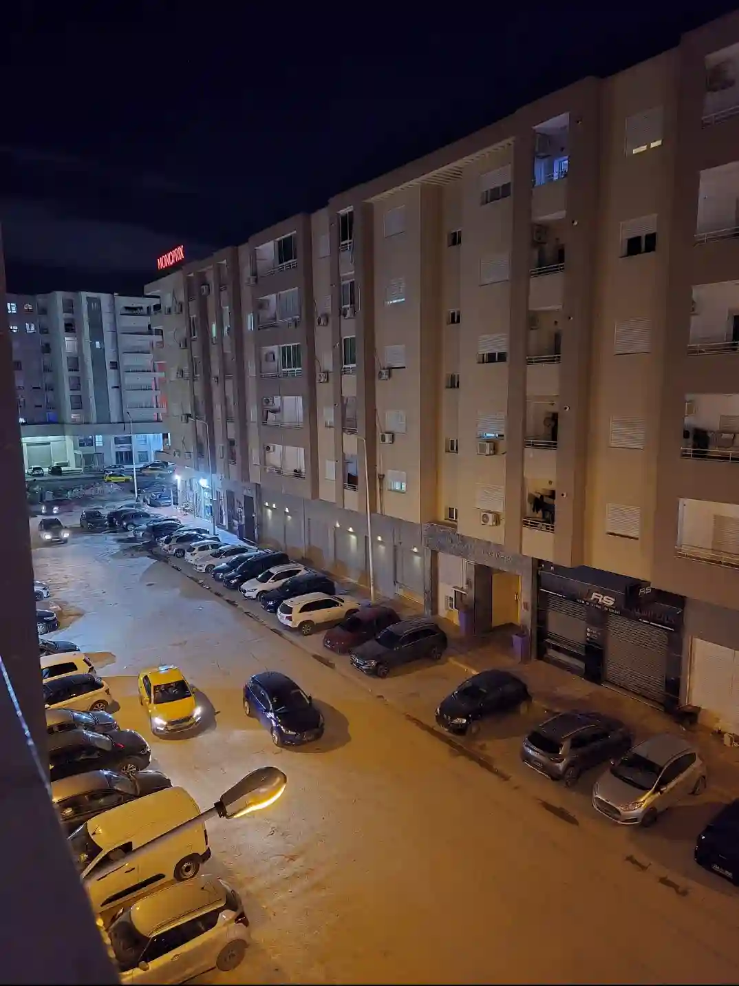 Joli Appartement s2 à El Aouina - Vue 1