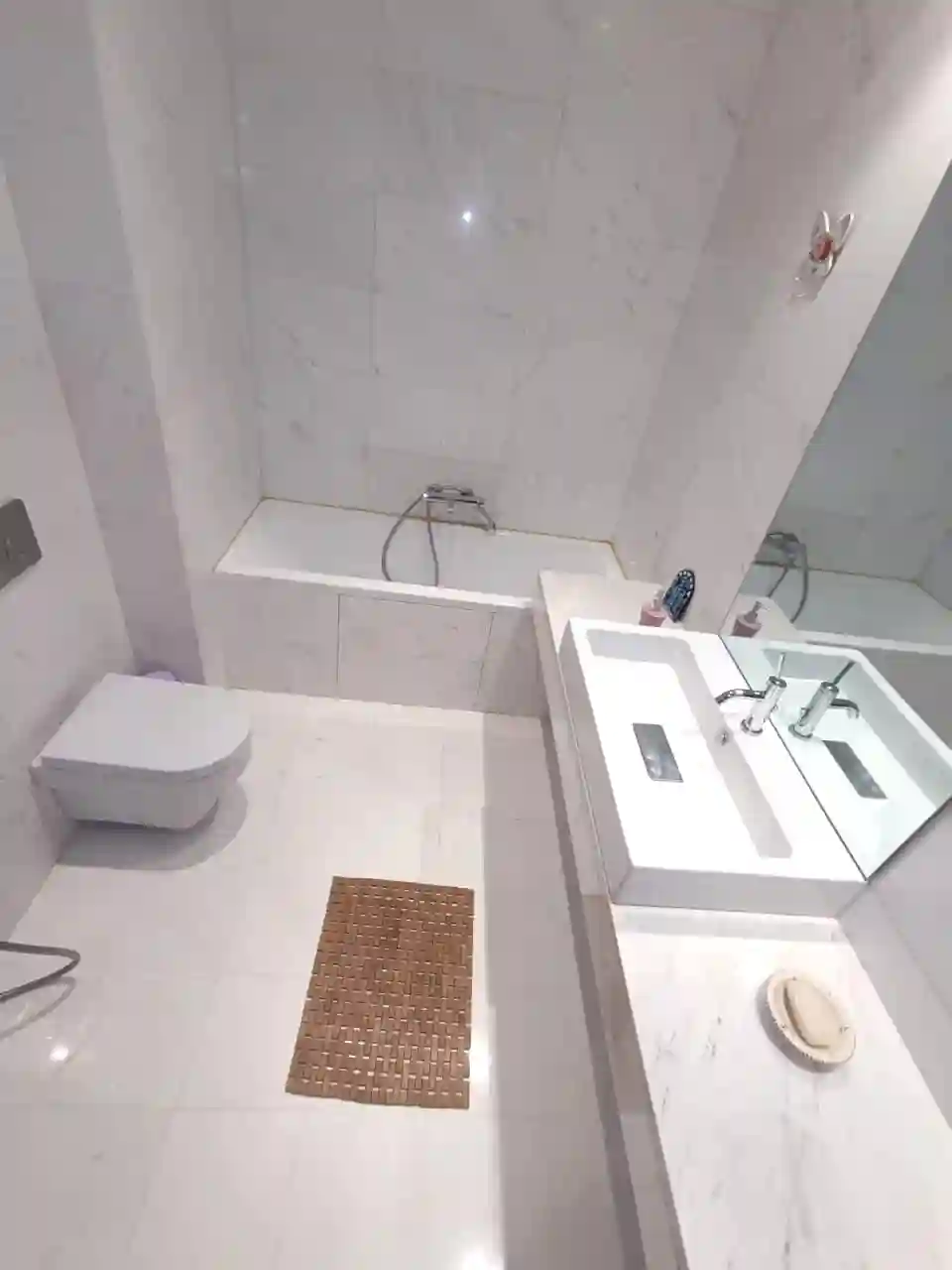 Un Luxueux s3 au lac 2 à Berge Du Lac - Vue 3