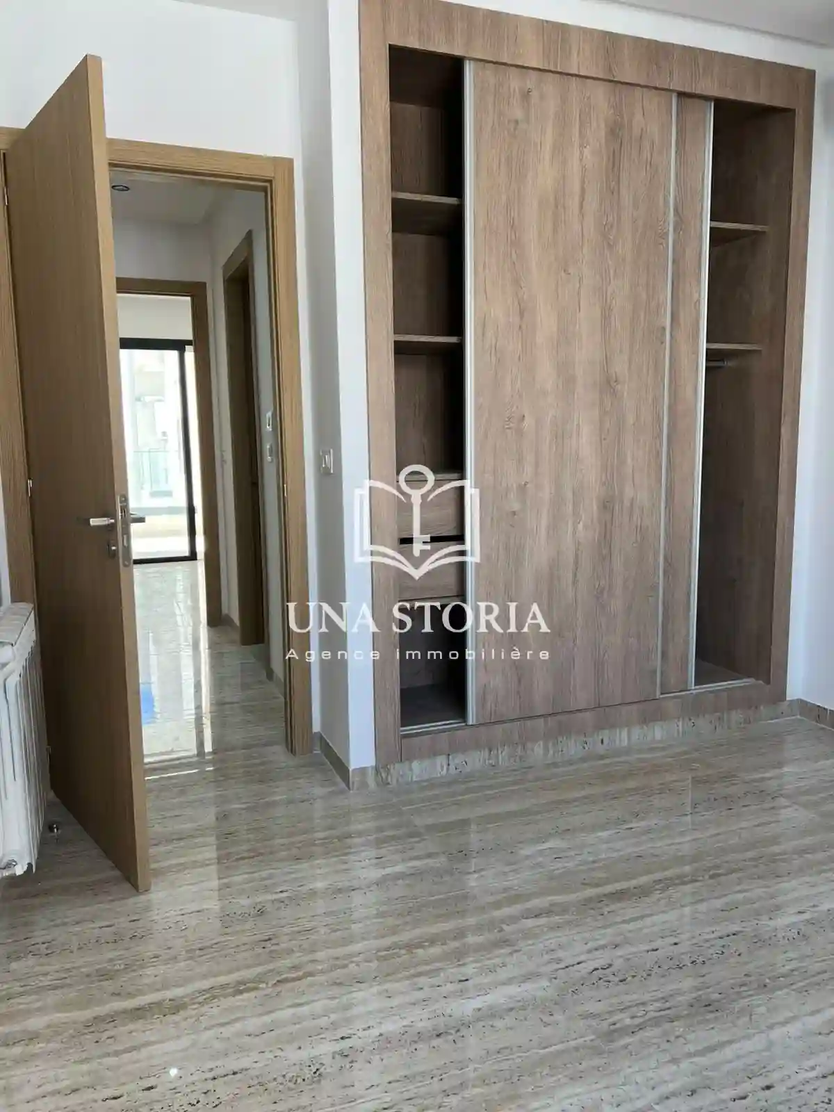 S Plus 3 Direct Promoteur Pour à la Marsa à Cite Bhar Lazreg - Vue 1