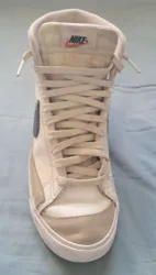 Nike Blazer t40 Importé du Canada Comme Neuf à Ain Zaghouan