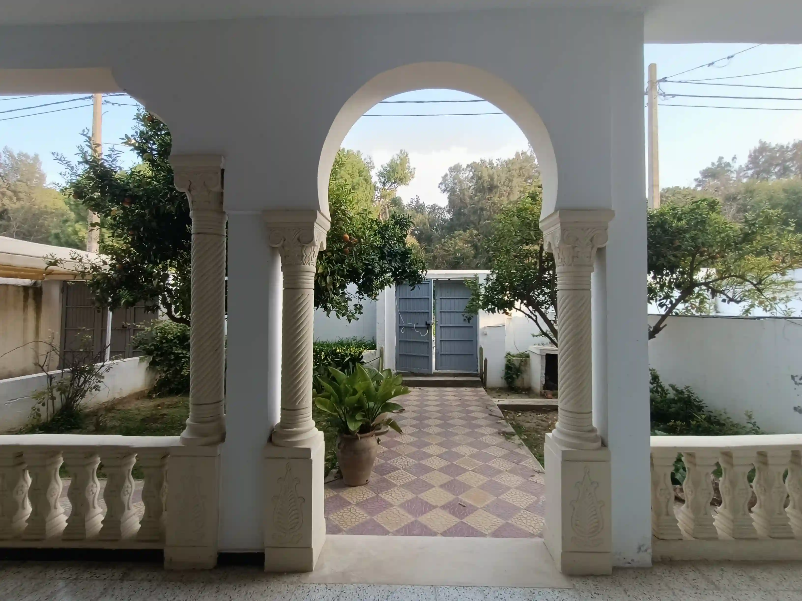 Un rdc Vide à Marsa Saada à Marsa Safsaf - Vue 1