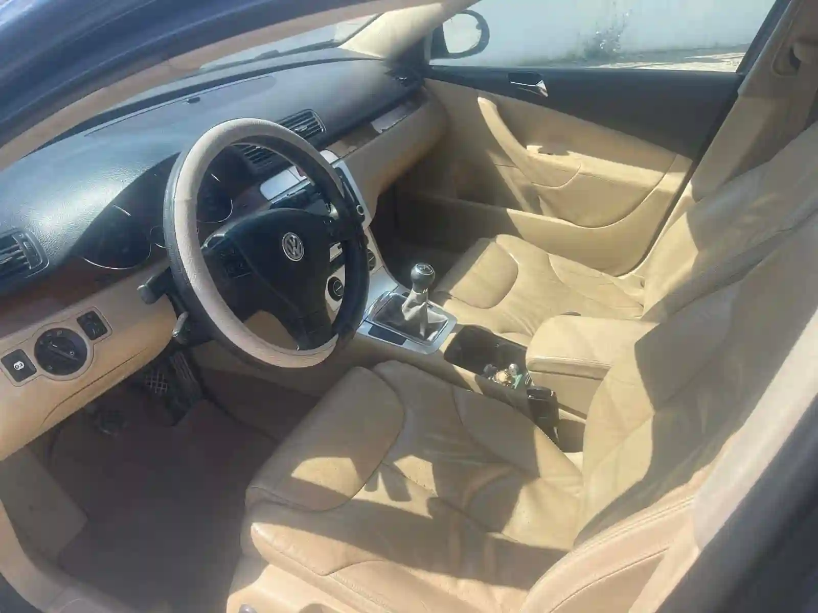 Volkswagen Passat - Vue 2